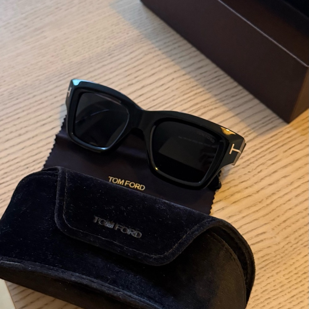 Tom Ford Classic Black Sunglasses